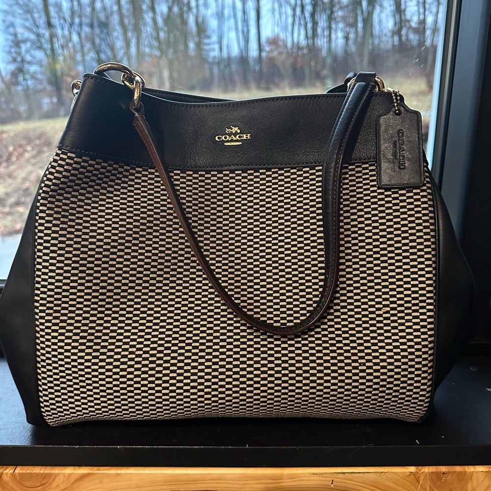 Coach Lexy Legacy Jacquard 57540  EUC